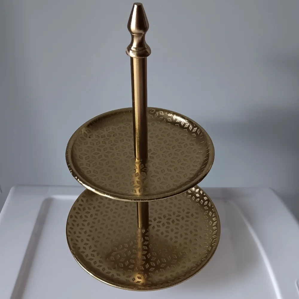 Two Tiered Stand Jewelry Display Decor 10